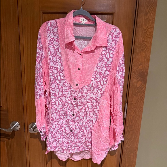 POL Tops - POL Pink Floral Mixed-Print Button-Down Blouse